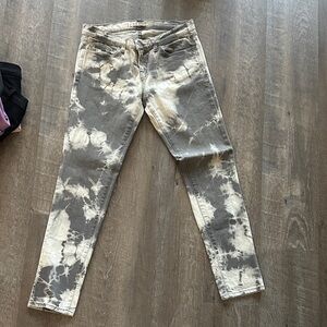 J Brand Gray and Cream Tie-Dye Skinny Jeans